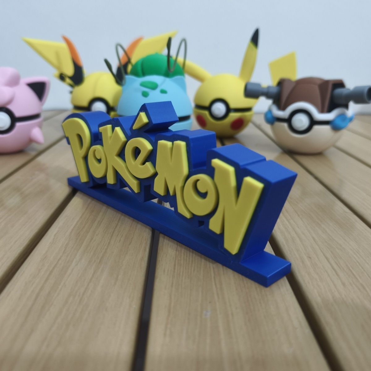 Figur pajangan logo Pokemon mo - Pokemon Anime Merchandise ulasan dan harga